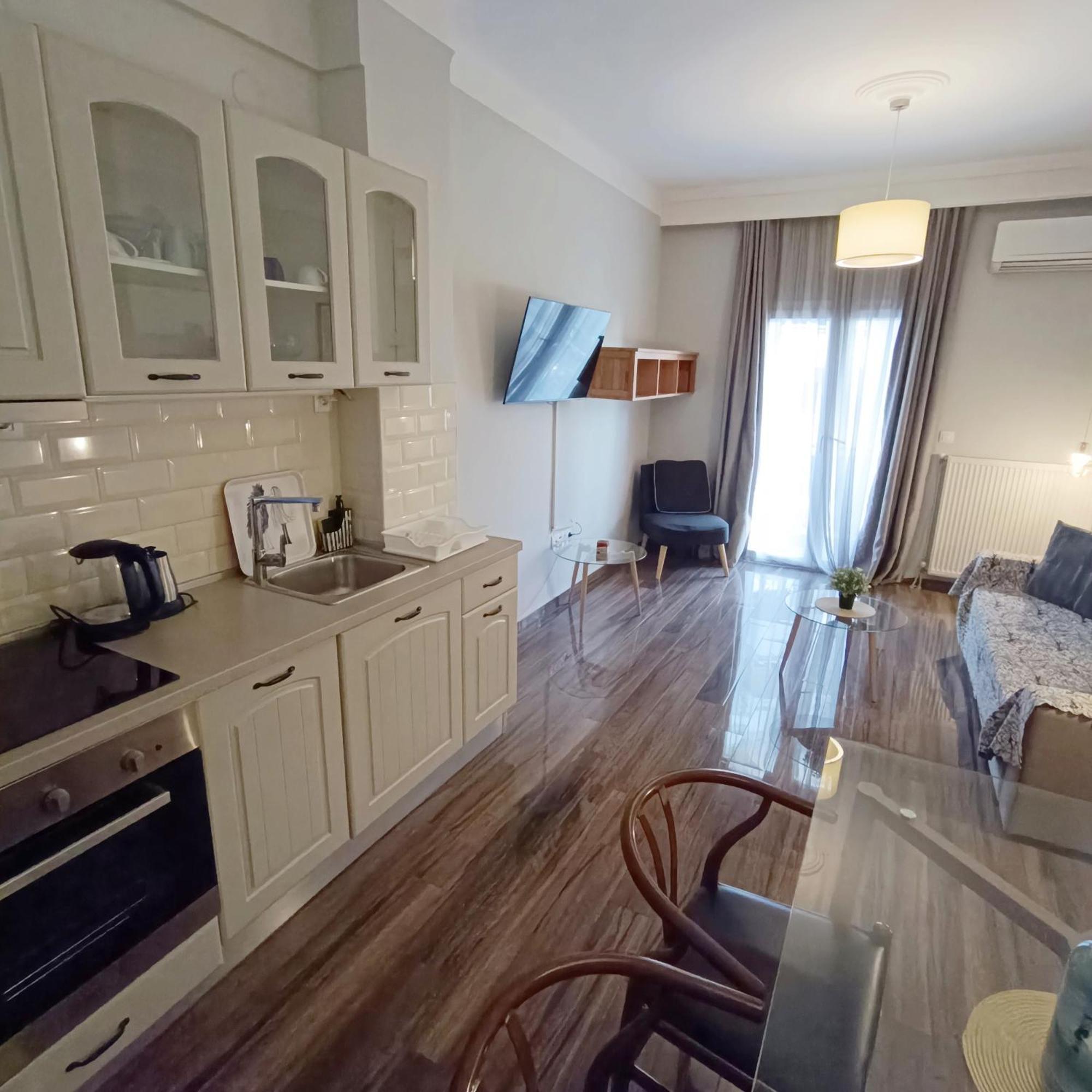Luxury Apartment In The Heart Of The City. Thessaloníki Luaran gambar